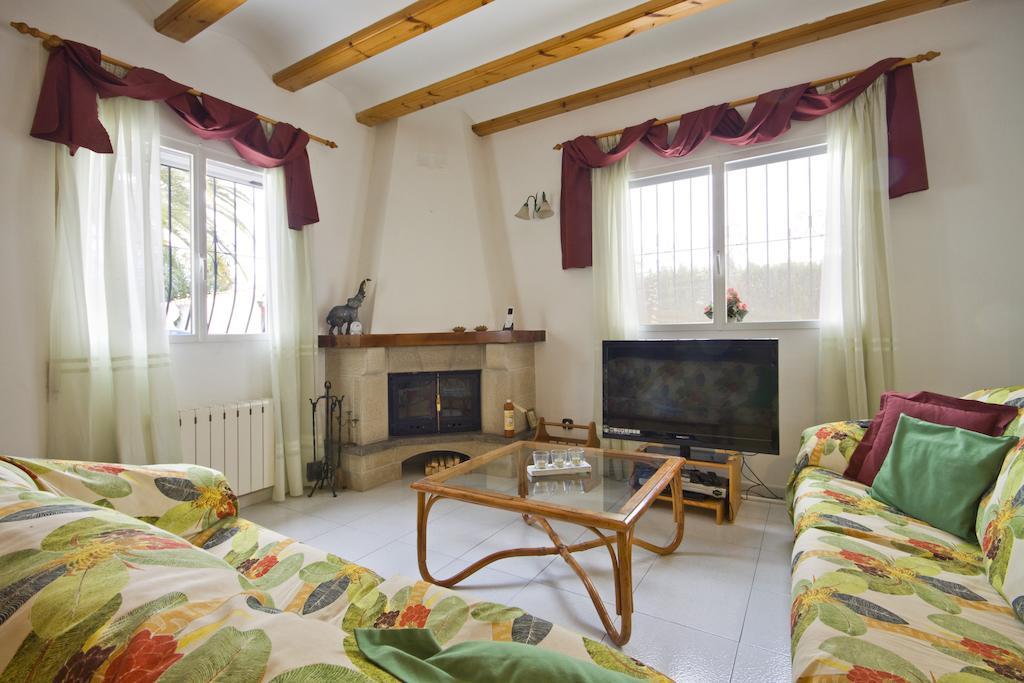 Villa Monarch Apartments