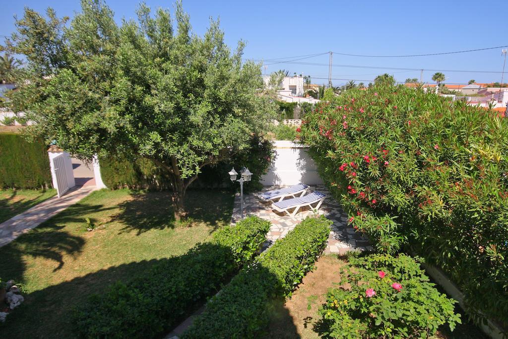Villa Monarch Apartments *