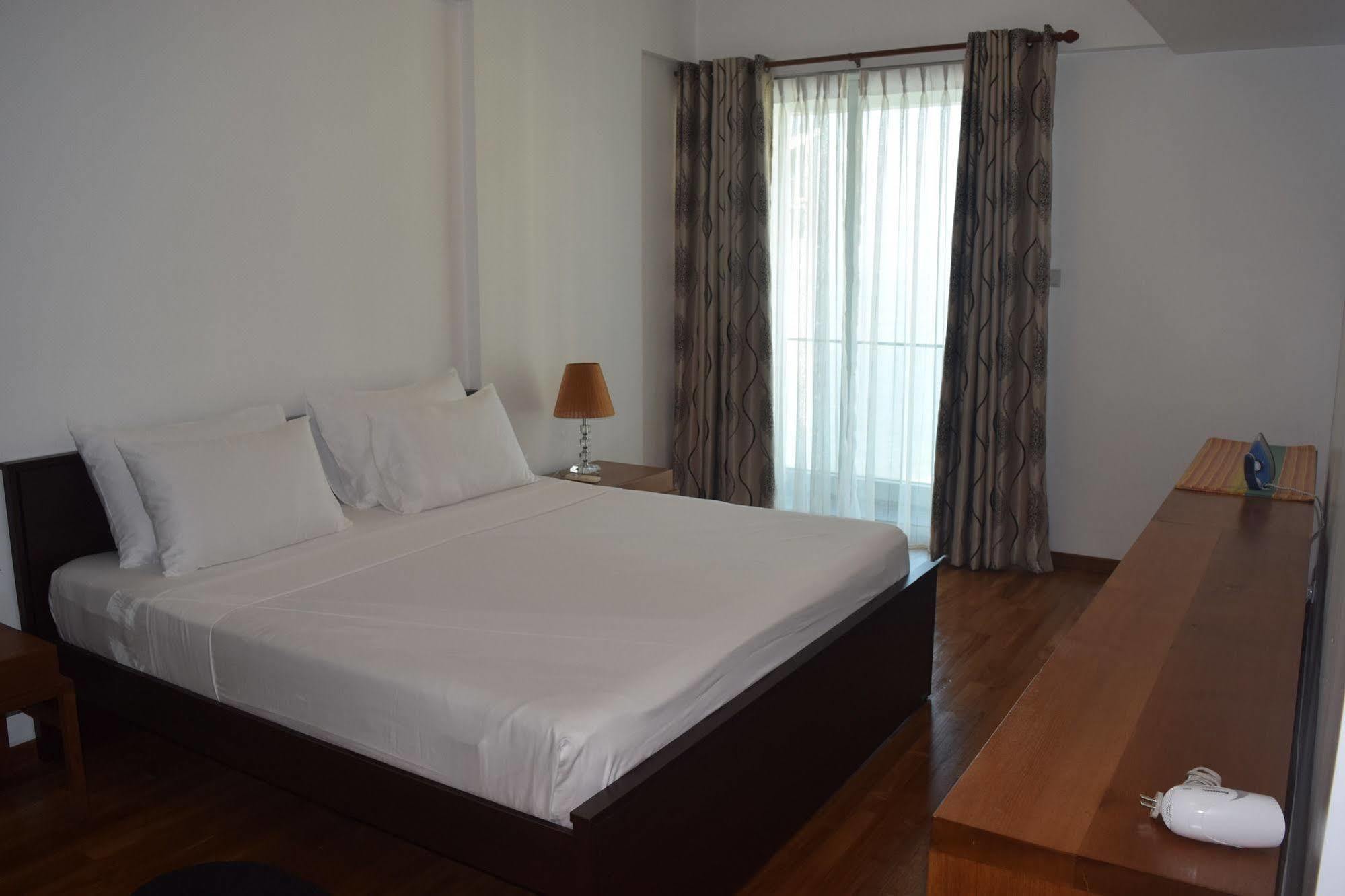 Villa Monarch Apartments Colombo
